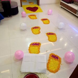 Welcome Baby Girl Balloon and Petal Pathway Decor on Rent in Mumbai